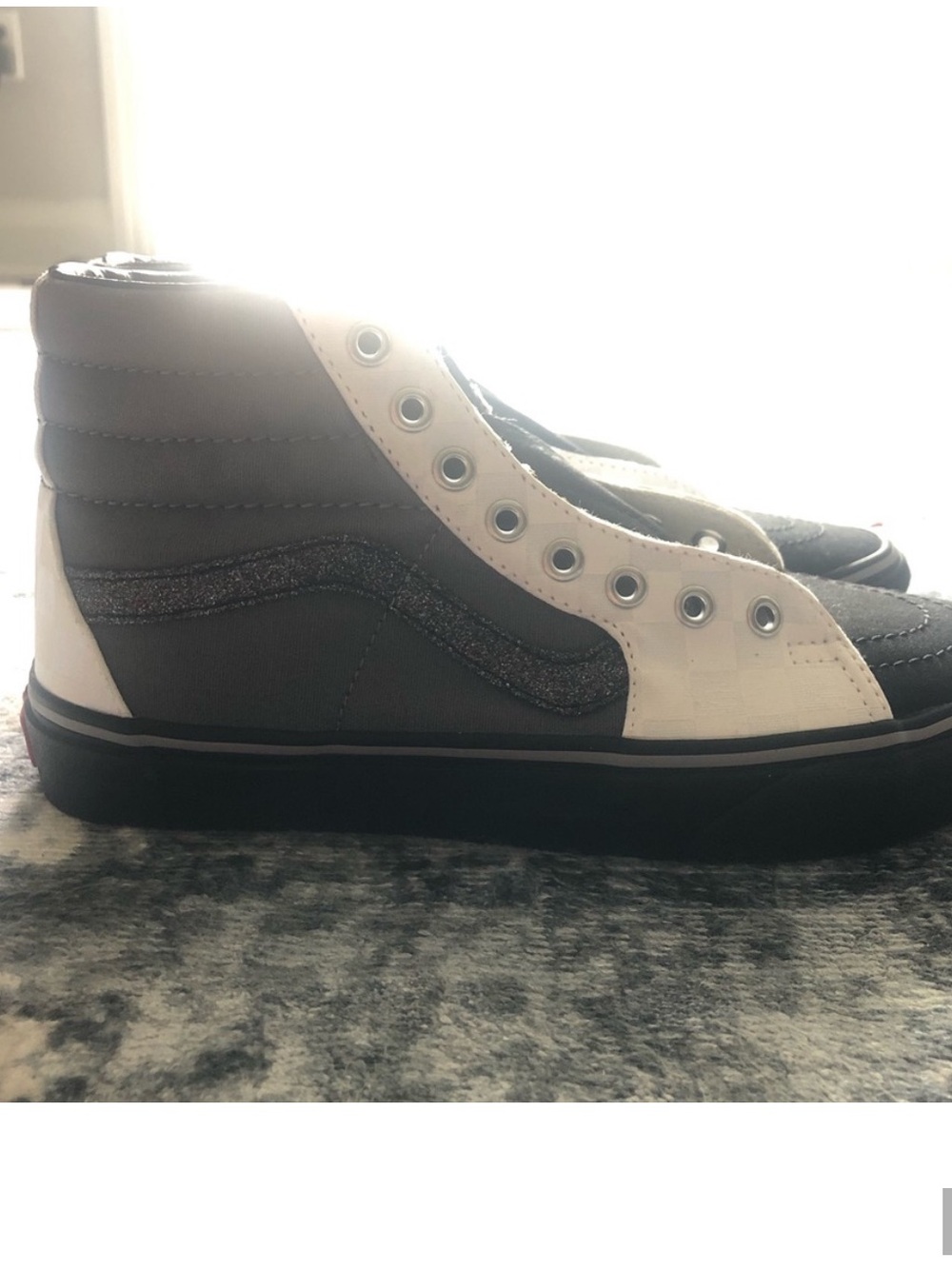 New Custom Vans (RARE) - Picture 2 of 3